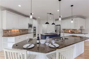 4490 Outpost Ct, Roswell, GA 30075 - Photo 13