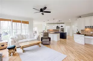 4490 Outpost Ct, Roswell, GA 30075 - Photo 15