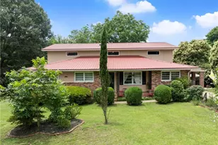 157 Glendale Heights, Winterville, GA 30683 - Photo 1