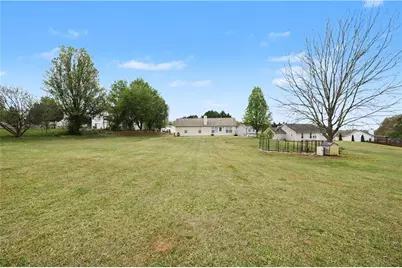 4661 Turning Leaf Drive, Gillsville, GA 30543 - Photo 23