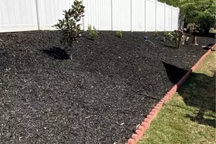 967 Village View Cir, Loganville, GA 30052 - Photo 9