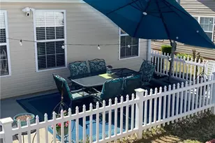 967 Village View Cir, Loganville, GA 30052 - Photo 13