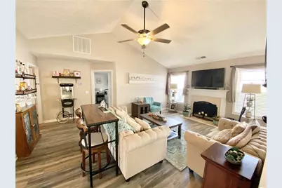 967 Village View Circle, Loganville, GA 30052 - Photo 35