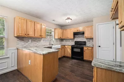 171 Barrington Farms Parkway, Sharpsburg, GA 30277 - Photo 3