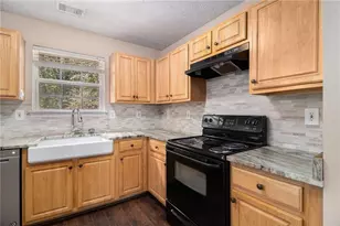 171 Barrington Farms Pkwy, Sharpsburg, GA 30277 - Photo 15