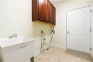 1895 Brannon Commons Cir, Cumming, GA 30041 - Photo 11
