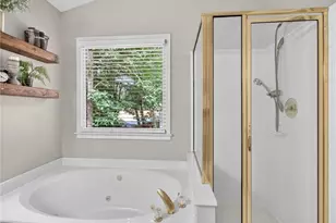 325 Camber Woods Ct, Roswell, GA 30076 - Photo 39