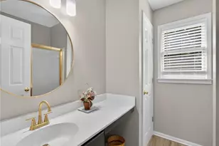 325 Camber Woods Ct, Roswell, GA 30076 - Photo 29
