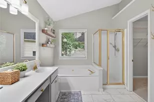 325 Camber Woods Ct, Roswell, GA 30076 - Photo 37