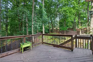 325 Camber Woods Ct, Roswell, GA 30076 - Photo 45