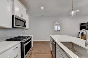 1231 Herty Dr, Marietta, GA 30062 - Photo 9