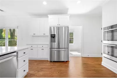 2251 Lake Haven Way, Suwanee, GA 30024 - Photo 19