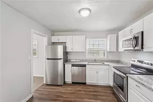 2491 Crestdale Cir SE, Atlanta, GA 30316 - Photo 11