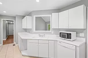 111 Greenpointe Way, Carrollton, GA 30117 - Photo 9