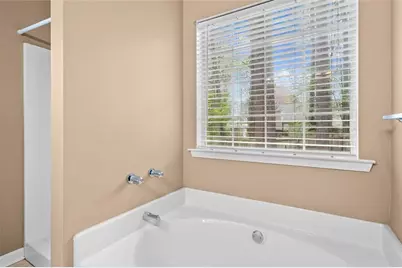 111 Greenpointe Way, Carrollton, GA 30117 - Photo 17