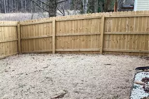 2546 Tullamore Cir, Snellville, GA 30039 - Photo 33