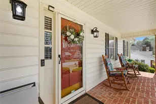 112 W Allison Circle, Carrollton, GA 30116 - Photo 9