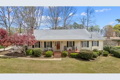 112 W Allison Circle, Carrollton, GA 30116 - Photo 1