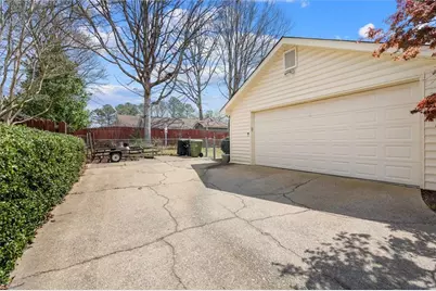 112 W Allison Circle, Carrollton, GA 30116 - Photo 33