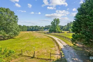 836 Hog Mountain Rd, Winder, GA 30680 - Photo 9