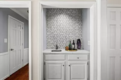 5395 Mount Vernon Way, Dunwoody, GA 30338 - Photo 9