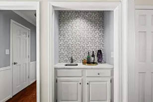 5395 Mt Vernon Way, Dunwoody, GA 30338 - Photo 9