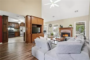 1140 Sunrise Field Ct, Lawrenceville, GA 30043 - Photo 7