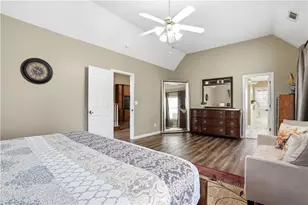 1140 Sunrise Field Ct, Lawrenceville, GA 30043 - Photo 13