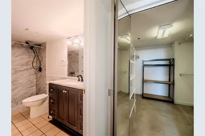 2870 Pharr Court South NW #2809, Atlanta, GA 30305 - Photo 15