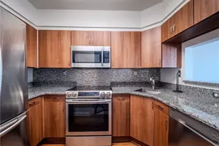 2870 Pharr Ct South NW, Atlanta, GA 30305 - Photo 9