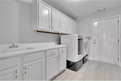 523 Barhams Ridge Drive, McDonough, GA 30252 - Photo 19