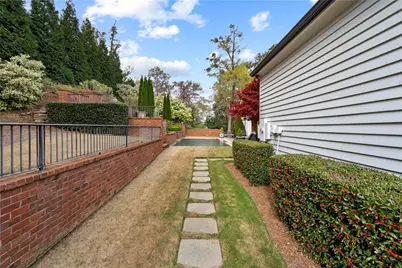 315 E Line Street, Calhoun, GA 30701 - Photo 65