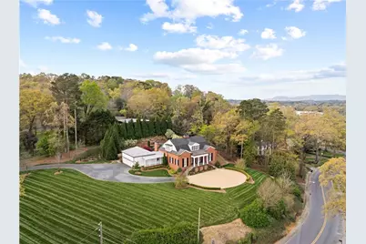 315 E Line Street, Calhoun, GA 30701 - Photo 3