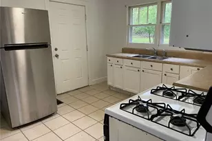 1122 Dewey St, Griffin, GA 30223 - Photo 5