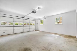 155 King David Dr SW, Lilburn, GA 30047 - Photo 37