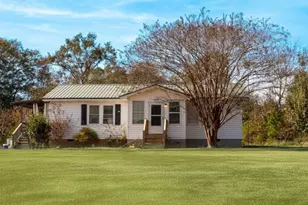 157 Wells Rd, Jenkinsburg, GA 30234 - Photo 1