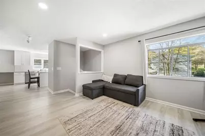 1296 Mohawk Drive NW, Lawrenceville, GA 30043 - Photo 25