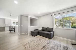 1296 Mohawk Dr NW, Lawrenceville, GA 30043 - Photo 25