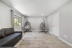 1296 Mohawk Dr NW, Lawrenceville, GA 30043 - Photo 11