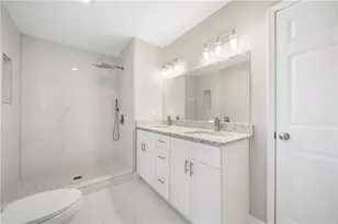 1296 Mohawk Dr NW, Lawrenceville, GA 30043 - Photo 17