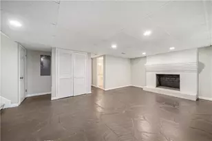 1296 Mohawk Dr NW, Lawrenceville, GA 30043 - Photo 21