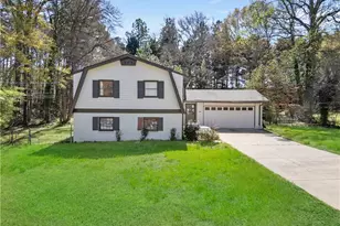 1296 Mohawk Dr NW, Lawrenceville, GA 30043 - Photo 1