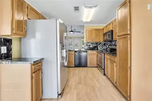 317 Horizon Dr, Canton, GA 30115 - Photo 9