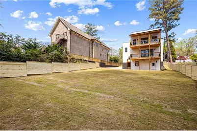 1301 Lavista Road NE, Atlanta, GA 30324 - Photo 17