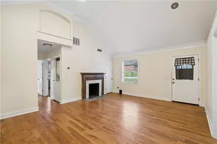 1674 Browning St SW, Atlanta, GA 30314 - Photo 7