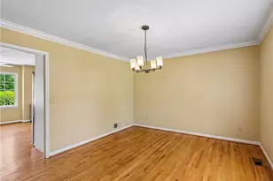 3939 Tall Pine Dr, Marietta, GA 30062 - Photo 11