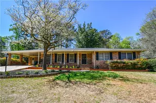 1325 Maple Dr SW, Lilburn, GA 30047 - Photo 81