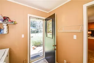 1325 Maple Dr SW, Lilburn, GA 30047 - Photo 47