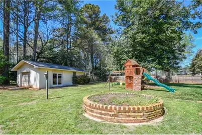 1325 Maple Drive SW, Lilburn, GA 30047 - Photo 75