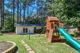 1325 Maple Dr SW, Lilburn, GA 30047 - Photo 79